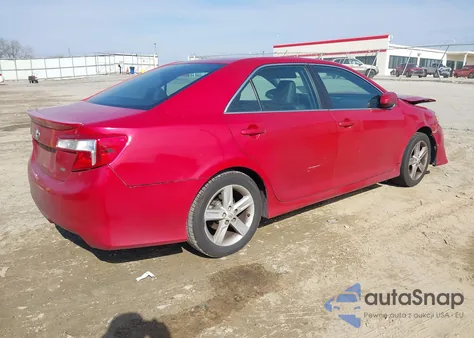 2012 Toyota Camry Se z USA, uszkodzony, nr VIN 4T1BF1FKXCU524268